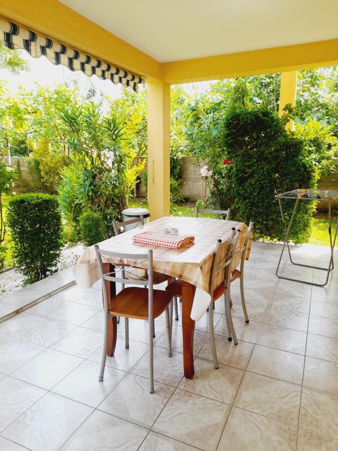 Vila Aliaj Luxury Apartment With 2 Rooms With Private Wonderful Terrace ドゥラス エクステリア 写真