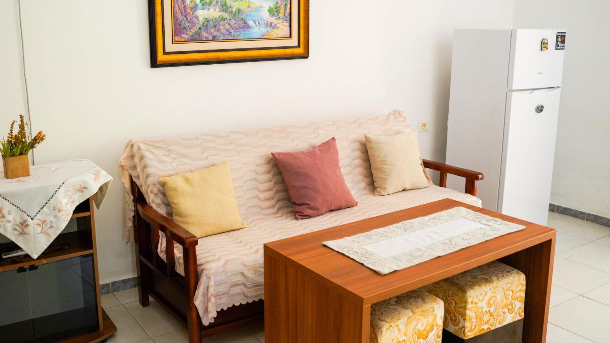 Vila Aliaj Luxury Apartment With 2 Rooms With Private Wonderful Terrace ドゥラス エクステリア 写真