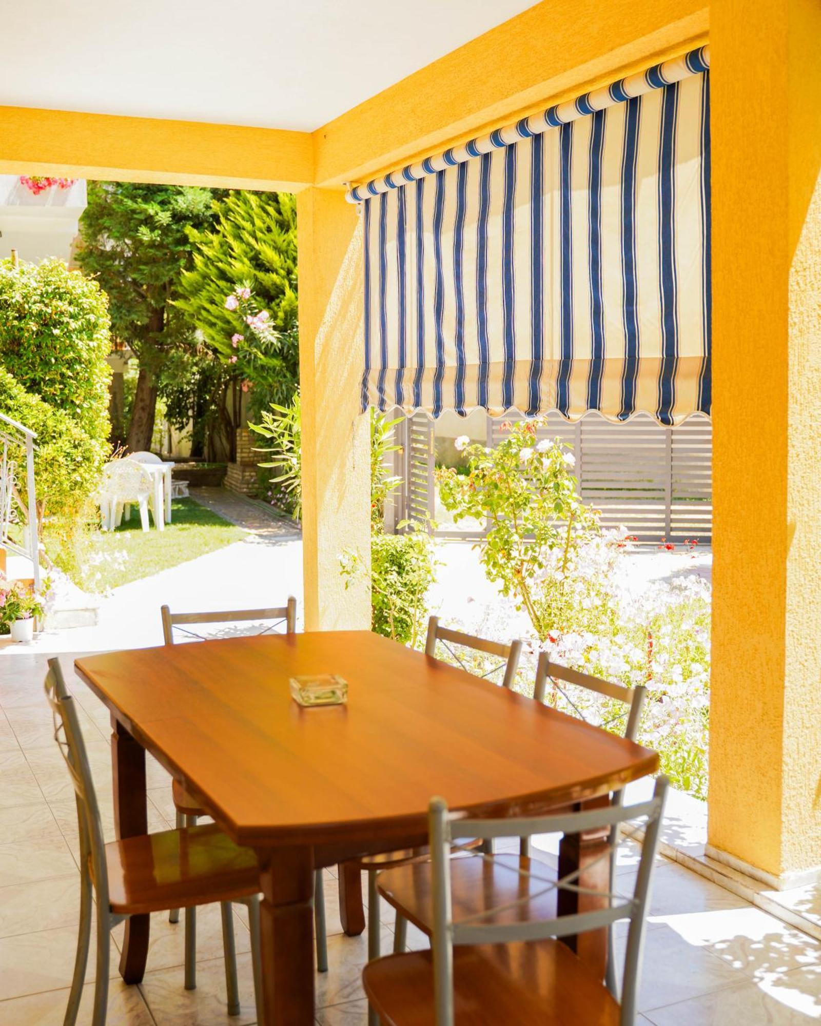 Vila Aliaj Luxury Apartment With 2 Rooms With Private Wonderful Terrace ドゥラス エクステリア 写真